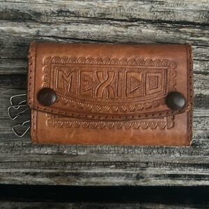 Vintage Mexico Hand Tooled Embossed Leather Key Holder C1